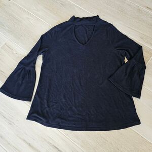 Lane Bryant Elegant Black Flare Sleeve Top, Sz 14/16